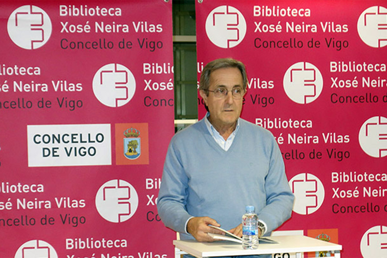 Pasen i escoiten Pasen i lean Biblioteca Neira Vilas Concello de Vigo