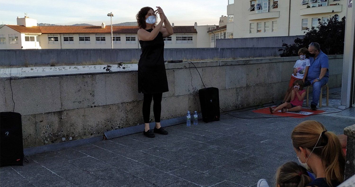 A Hora dos contos Paula Carballeira Biblioteca Neira Vilas Concello de Vigo